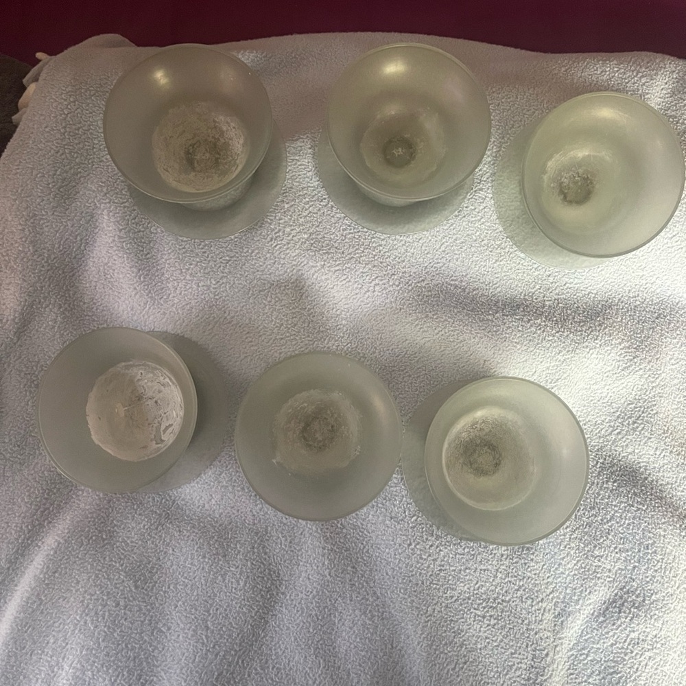 Bundle plastic containers - Picture 2 of 14